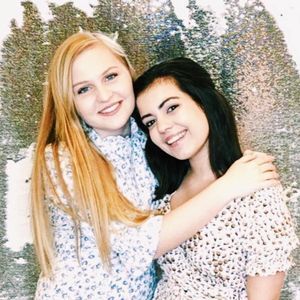 Meet your Posher, Ella